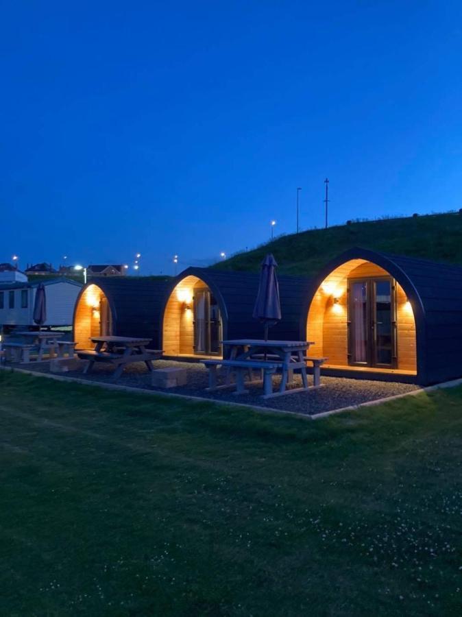 Marina Bay Pods Hotel Aberdeen Eksteriør billede